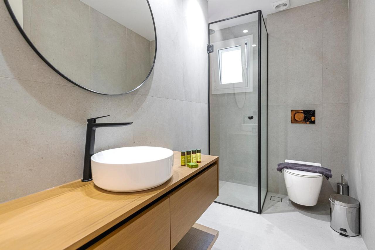 Phaedrus Living: Luxury Flat Panormou Apartment Athena Bagian luar foto