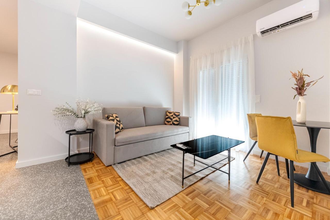 Phaedrus Living: Luxury Flat Panormou Apartment Athena Bagian luar foto